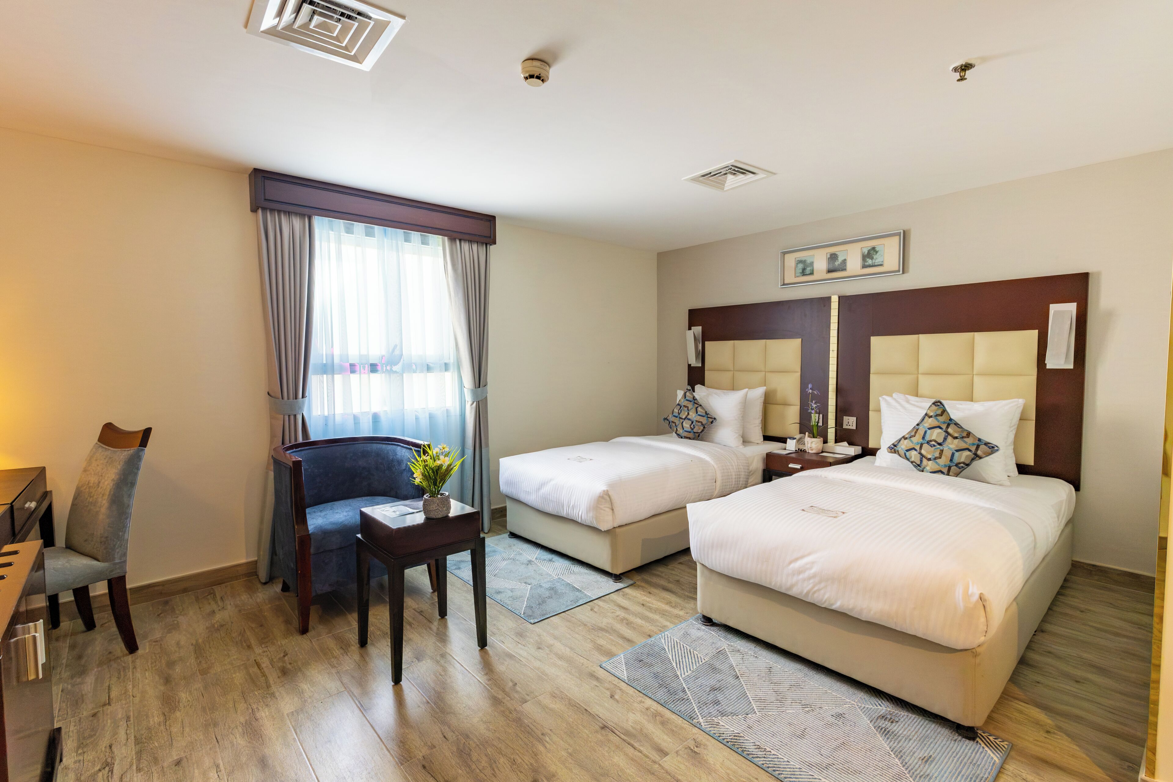 Luxury Twin Room | In-room safe, desk, iron/ironing board, free WiFi