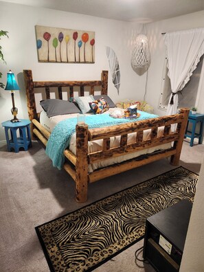 1 sovrum, skrivbord, strykjärn/strykbräda och gratis wi-fi