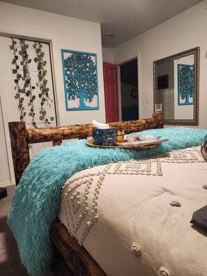 1 chambre, bureau, fer et planche à repasser, Wi-Fi gratuit