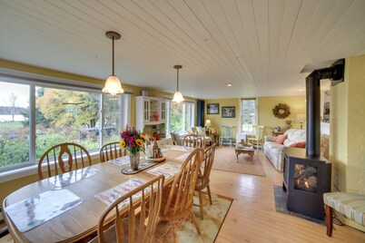 ‘Copper Moose Cottage’ Historic Home w/ Game Room