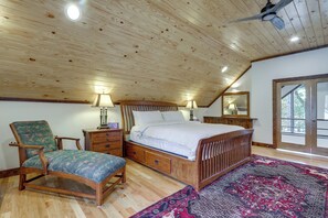 3 Schlafzimmer, Schreibtisch, Bügeleisen/Bügelbrett, Internetzugang