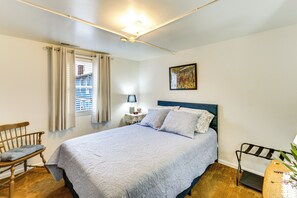 3 chambres, fer et planche à repasser, accès à Internet, literie fournie