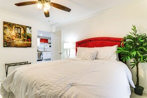 3 chambres, bureau, accès Internet, draps fournis