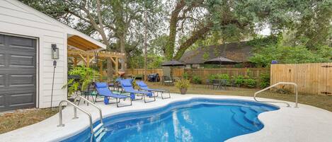 Et oppvarmet basseng