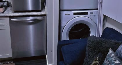 MegaVille: Serene, peaceful and relaxing apartment while working or on vacation.