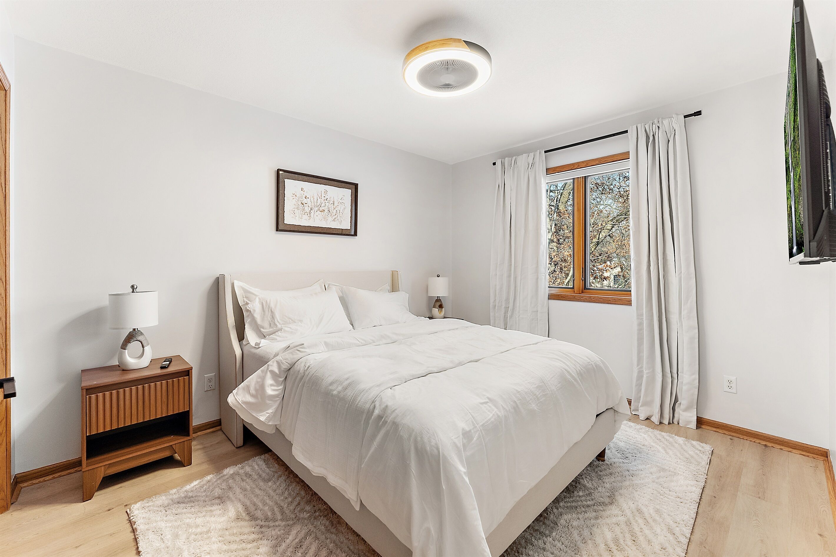 5 camere, ferro/asse da stiro, culla da viaggio, Wi-Fi gratuito