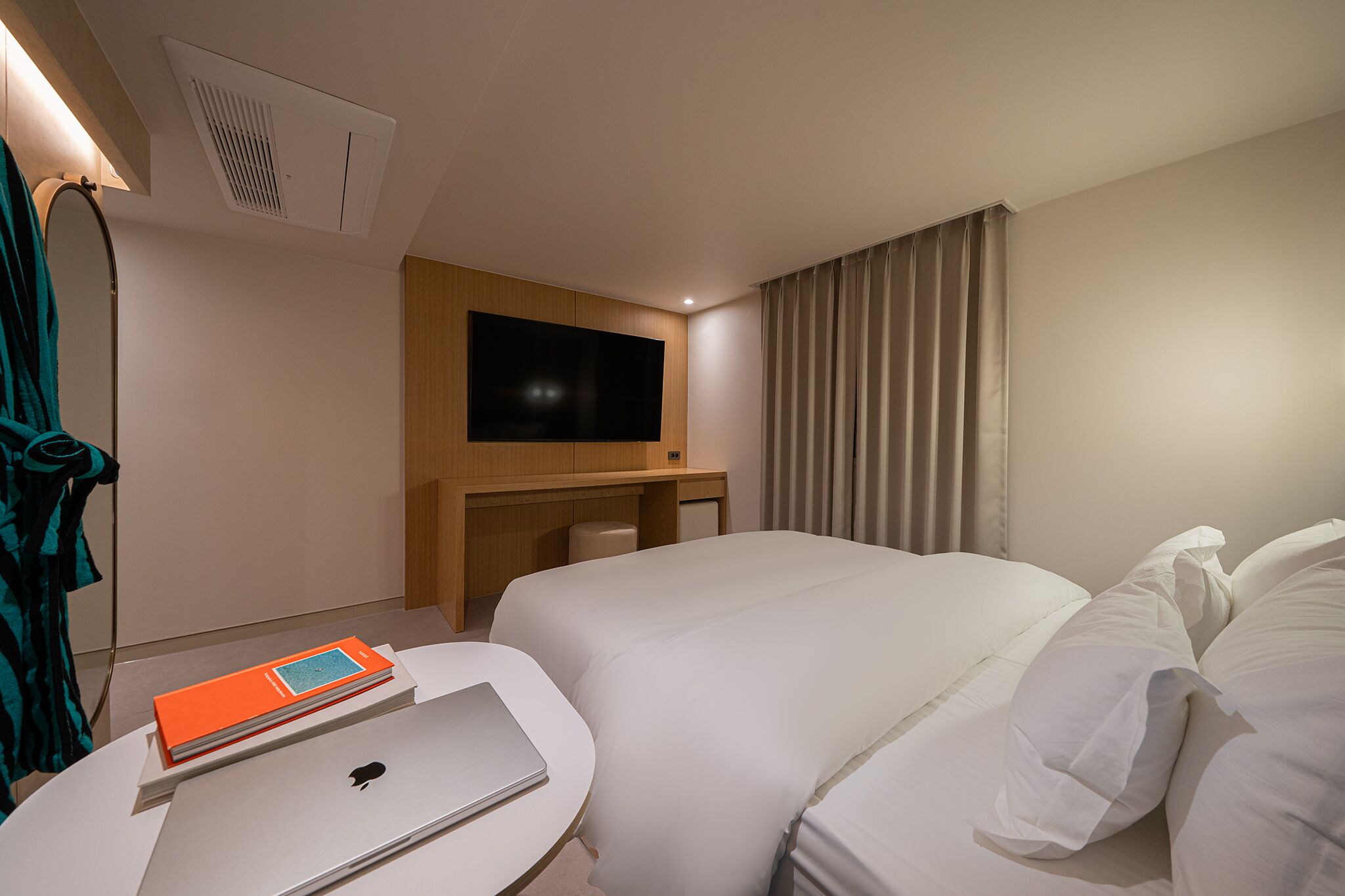 Standard Double Room | Free WiFi