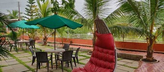 River Retreat Kolad