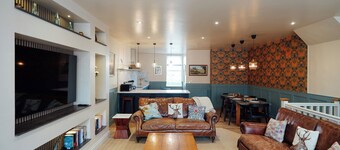WhiskAwayHomes - Albert Park Road - No. 62