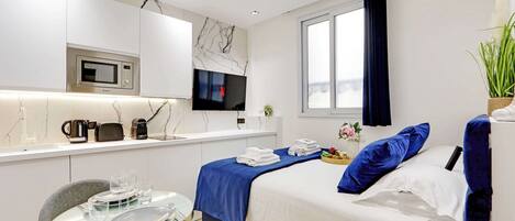 アイロン / アイロン台、インターネット、ベッドシーツ