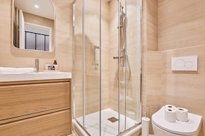 Untagged - THE Parisian SUITE / Center of Paris (Paris)