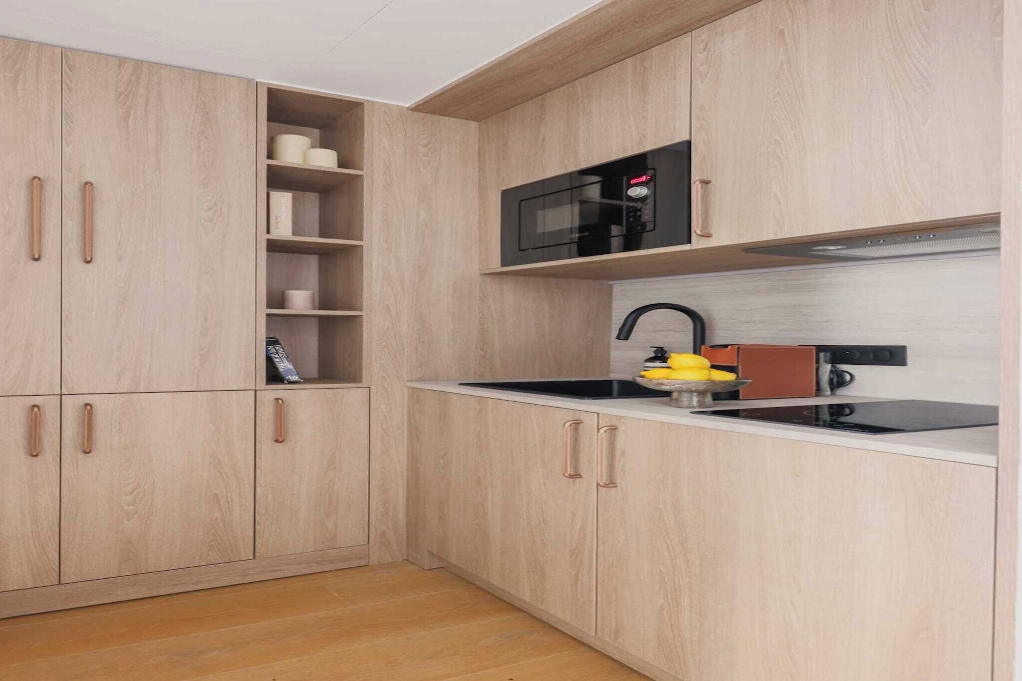 Fridge, microwave, stovetop, toaster