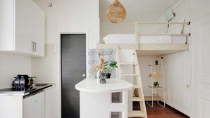 Unclassified image, 4 of 12, button - Charming Studio 1BR/2P - Porte de Clichy (Paris)
