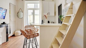 Unclassified image, 3 of 12, button - Charming Studio 1BR/2P - Porte de Clichy (Paris)