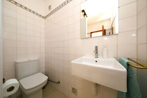 Shower, hair dryer