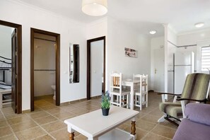 Unclassified image, 2 of 18, button - Sunny Getaway Apartment for Two (Conil de la Frontera)