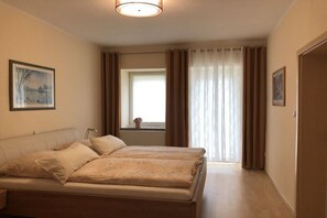 1 bedroom, free WiFi, bed sheets - Holiday apartment with 1 bedroom (Schwarzburg)