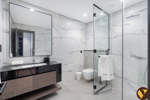 Bathroom - Royal Regency Business Bay near Downtown (Dubai)