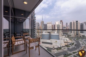 Balcony - Royal Regency Business Bay near Downtown (Dubai)