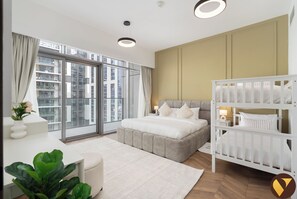 Iron/ironing board, cots/infant beds, free WiFi, bed sheets - Royal Regency Business Bay near Downtown (Dubai)