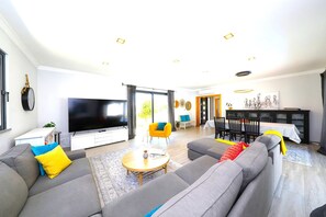 TV, fireplace, ping pong - CASA LUCIA, Quinta da Barra (Tavira)