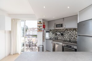 Fridge, microwave, oven, dishwasher - CABANAS BLISS, Golden Clube Resort (Cabanas de tavira)