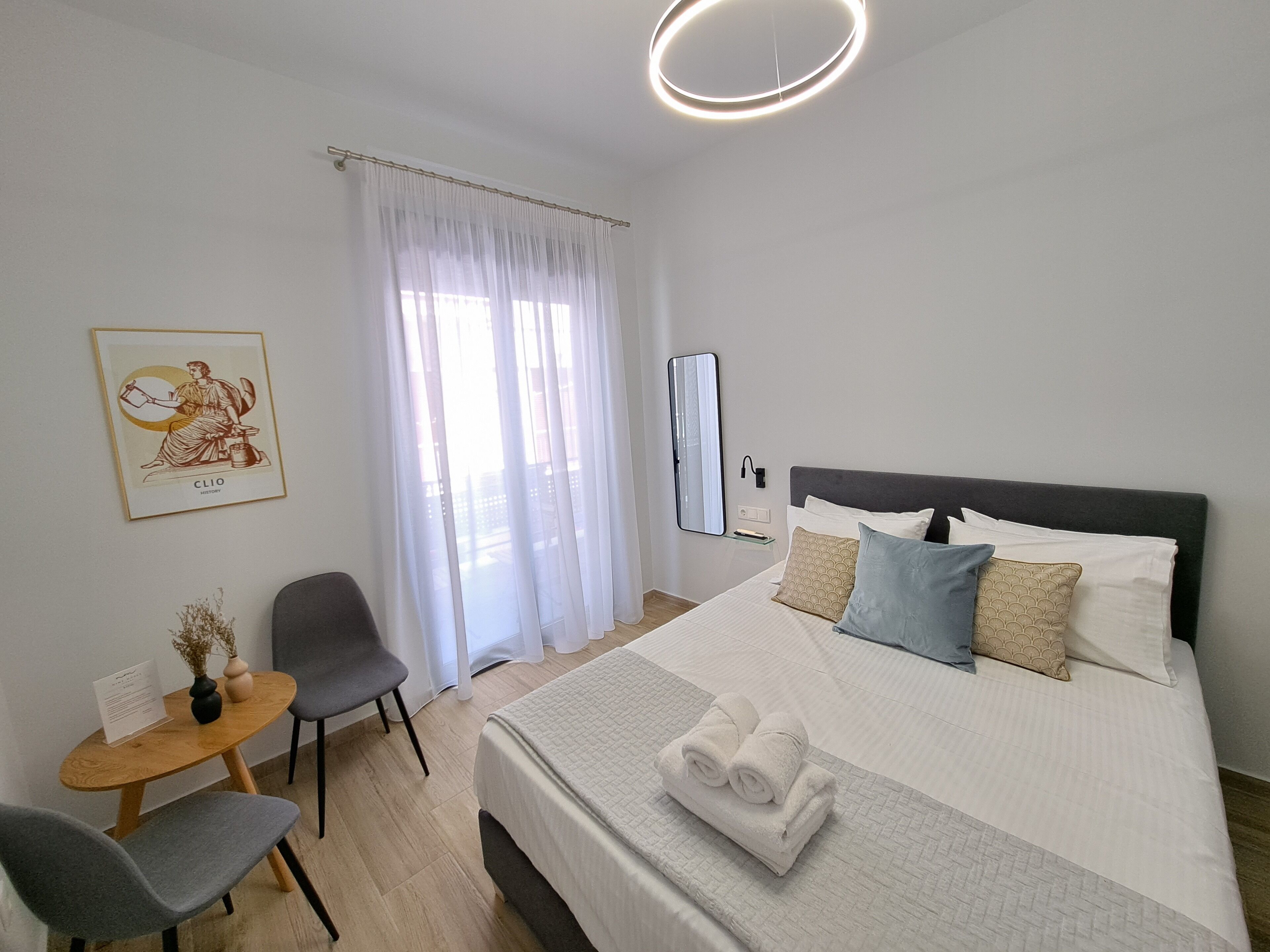 Standard Room, Balcony | Free WiFi