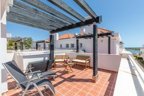 Terrace/patio - APARTMENT BRISA DO MAR, Riverfont (Cabanas de tavira)