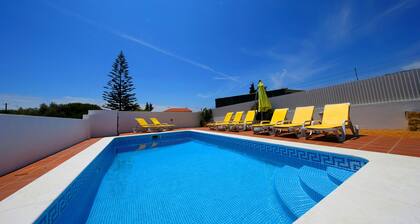 CASA PEREIRA, Town Centre