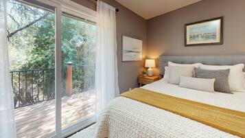 4 bedrooms, free WiFi, bed sheets