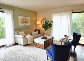 Télévision, cheminée