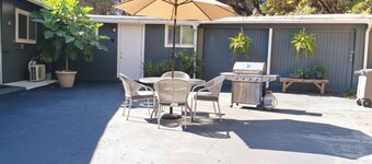 Lake Arthur Retreat — 4BR Rustic Home with Decks & Fireplace