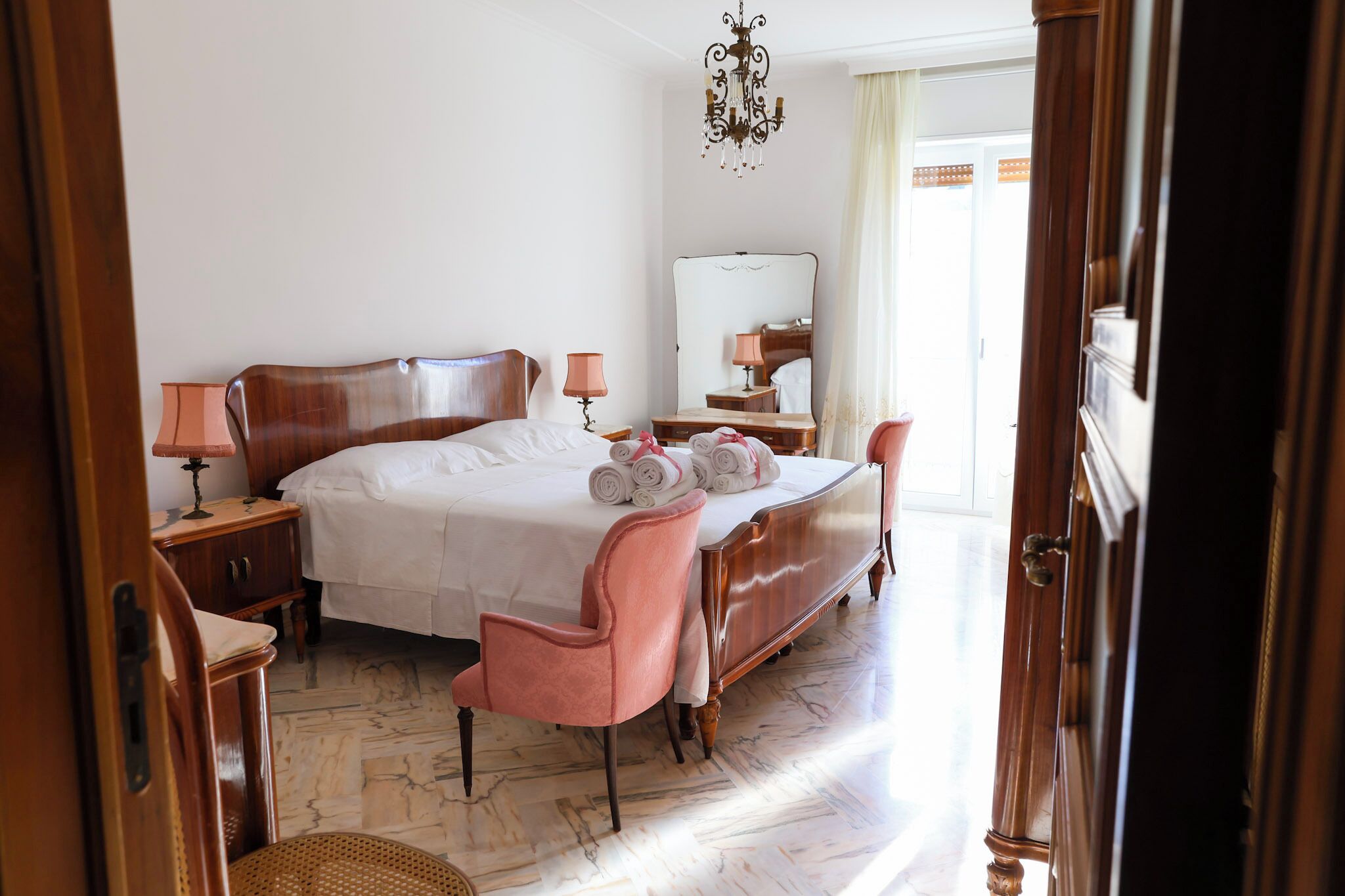 Appartement, balcon, vue ville