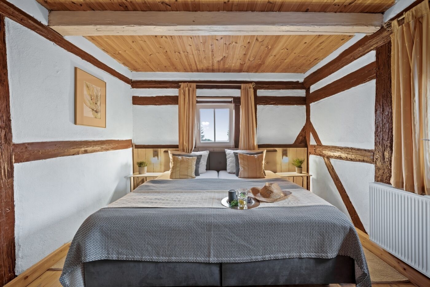 Classic-Haus, 3 Schlafzimmer, Gartenblick | Verdunkelungsvorhänge, kostenloses WLAN