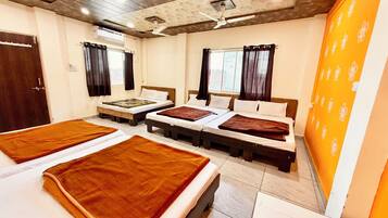 Premium bedding, desk, laptop workspace, free WiFi