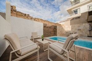 Pool - Private Pool Villa Escape in Scenic Manikata (Mellieħa)