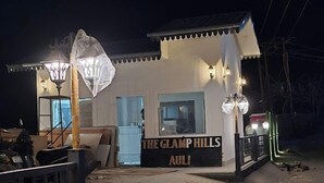 Front of property - The Glamp Hills Auli (Joshimath)