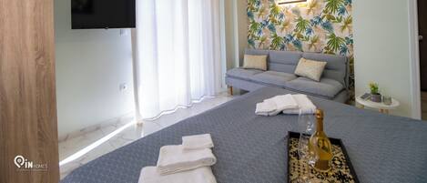 1 soverom, skrivebord, strykejern/-brett og wi-fi (inkludert)