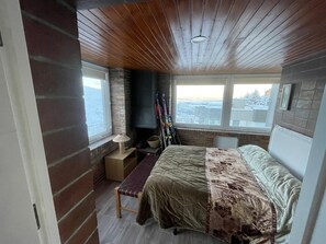 2 bedrooms, WiFi, bed sheets - Essence Sierra Nevada Apartment with Wi-Fi (Sierra Nevada)