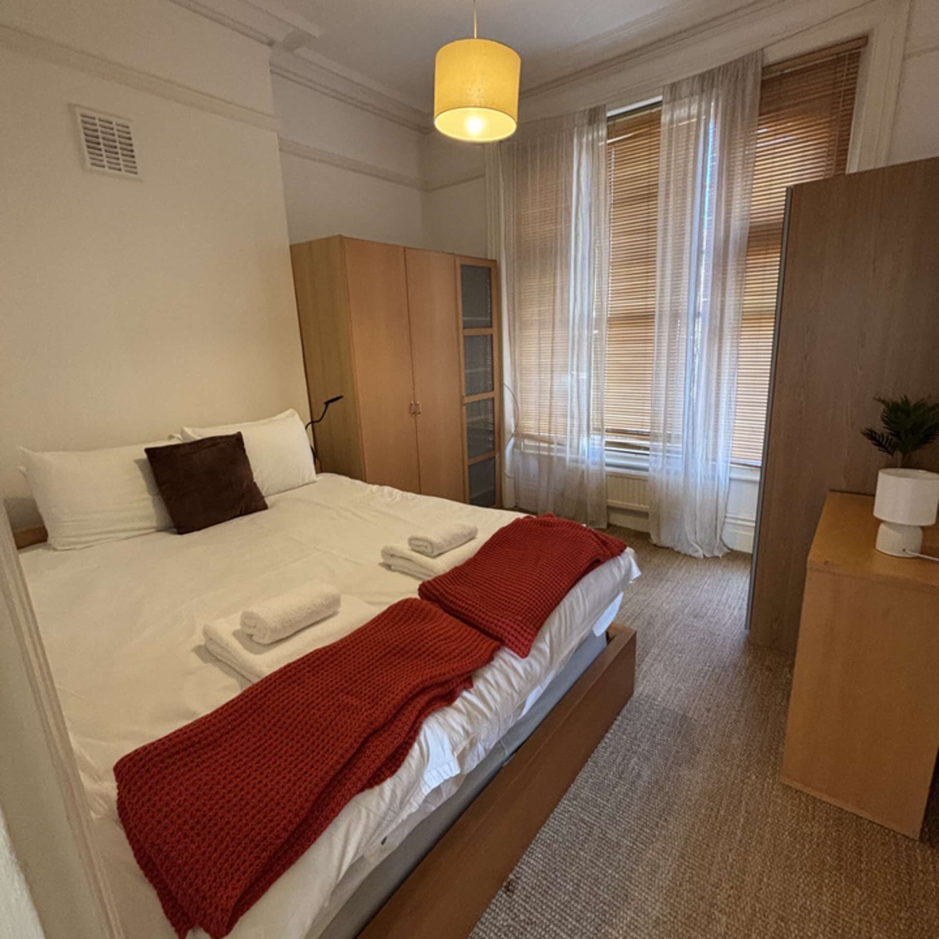 1 bedroom, iron/ironing board, internet, bed sheets