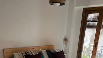 2 slaapkamers, een strijkplank/strijkijzer, wifi, beddengoed