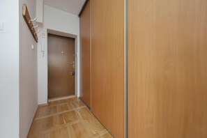 Interior - Functional Apartment in Ochota | Separate Kitchen and Balcony (Warszawa)