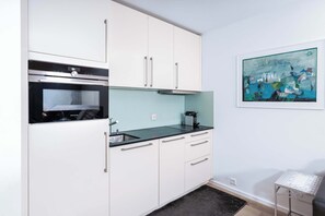 Fridge, microwave, oven, stovetop - Titlis Studio Engelberg with Balcony & great View (Engelberg)