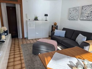 Televisio, työhuone