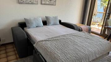 1 soverom, strykejern/-brett, reiseseng for barn og wi-fi