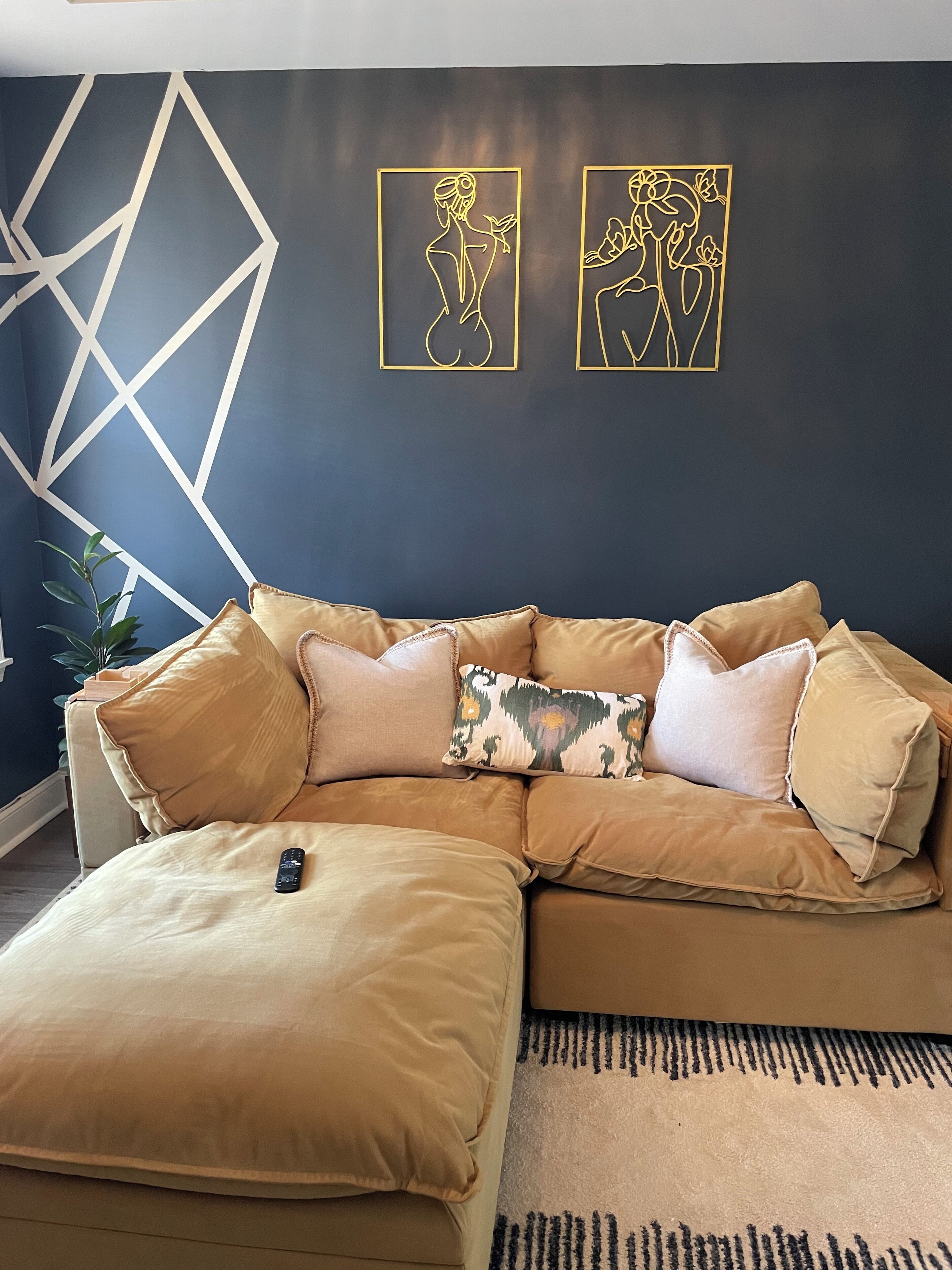 Smart-TV, musikkbibliotek og stereoanlegg