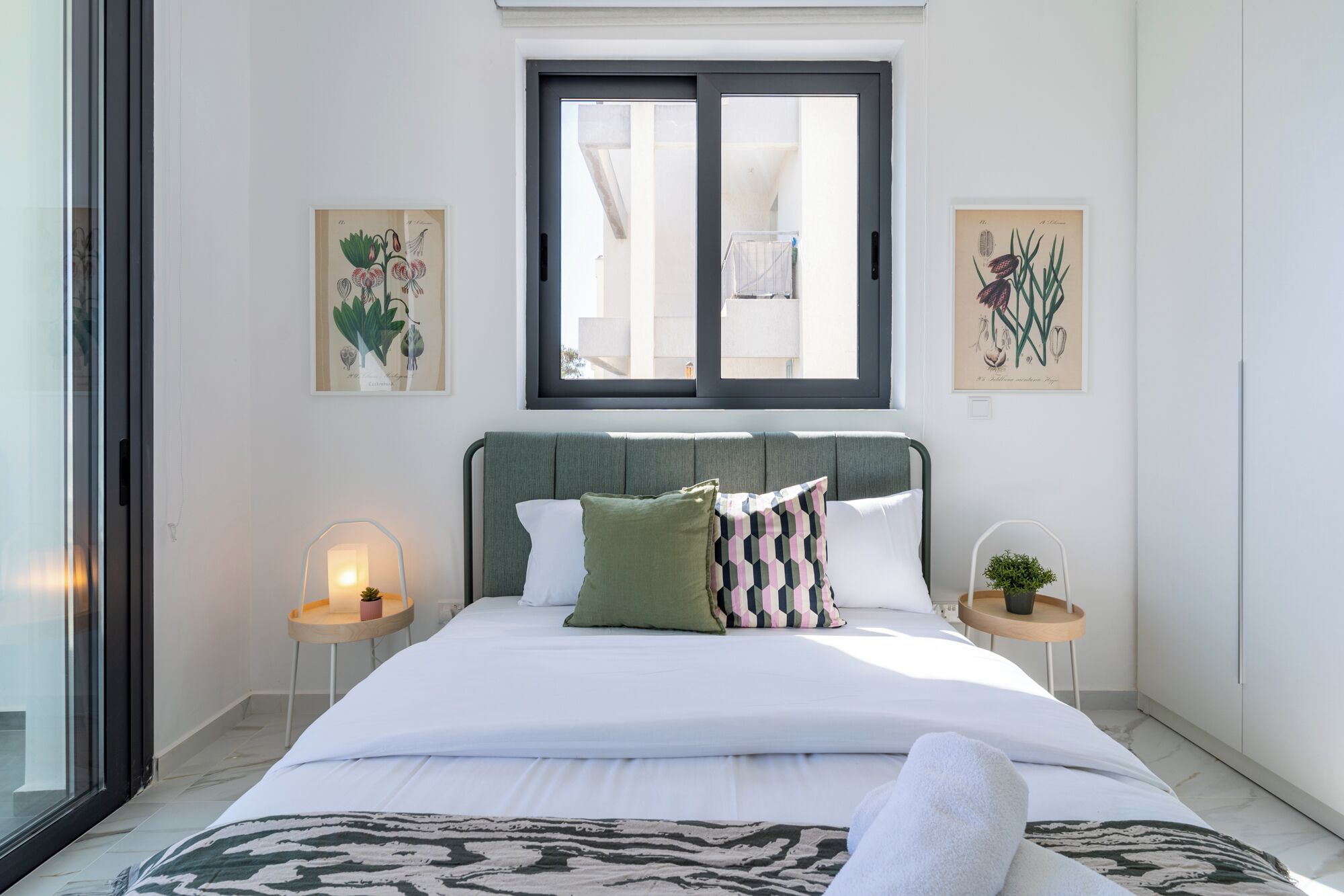 Apartment, 1 Double Bed with Sofa bed, Kitchen, City View | Egyptian cotton sheets, premium bedding, individually decorated