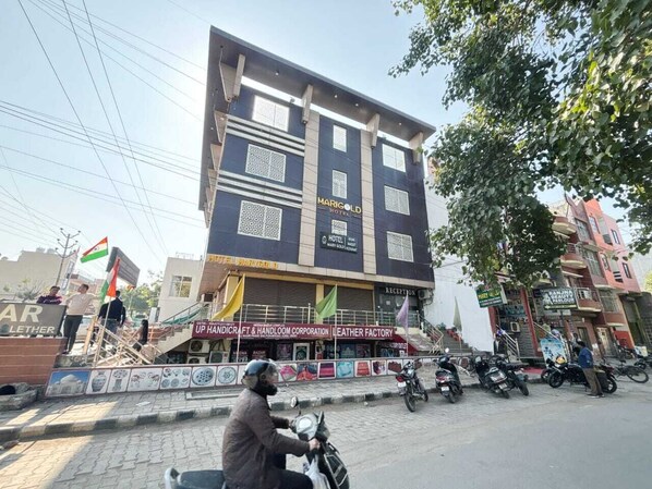 Front of property - Hotel Marygold (Agra)