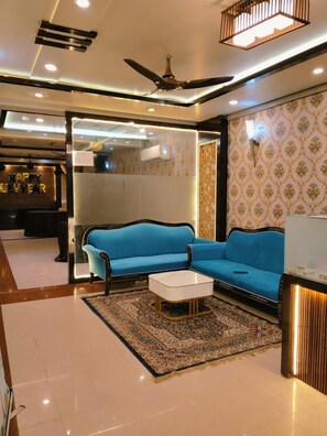 Reception - Hotel Marygold (Agra)