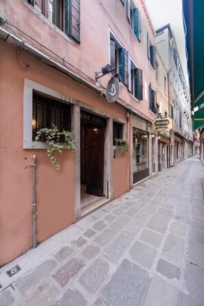 Exterior - Locanda Art Deco' (Venice)